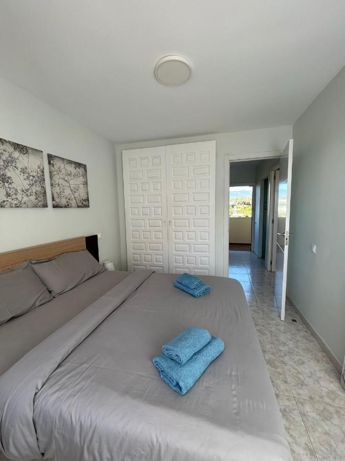 Апартаменти Las Palmeras -Marbella Centro- By Completely Марбелья Екстер'єр фото